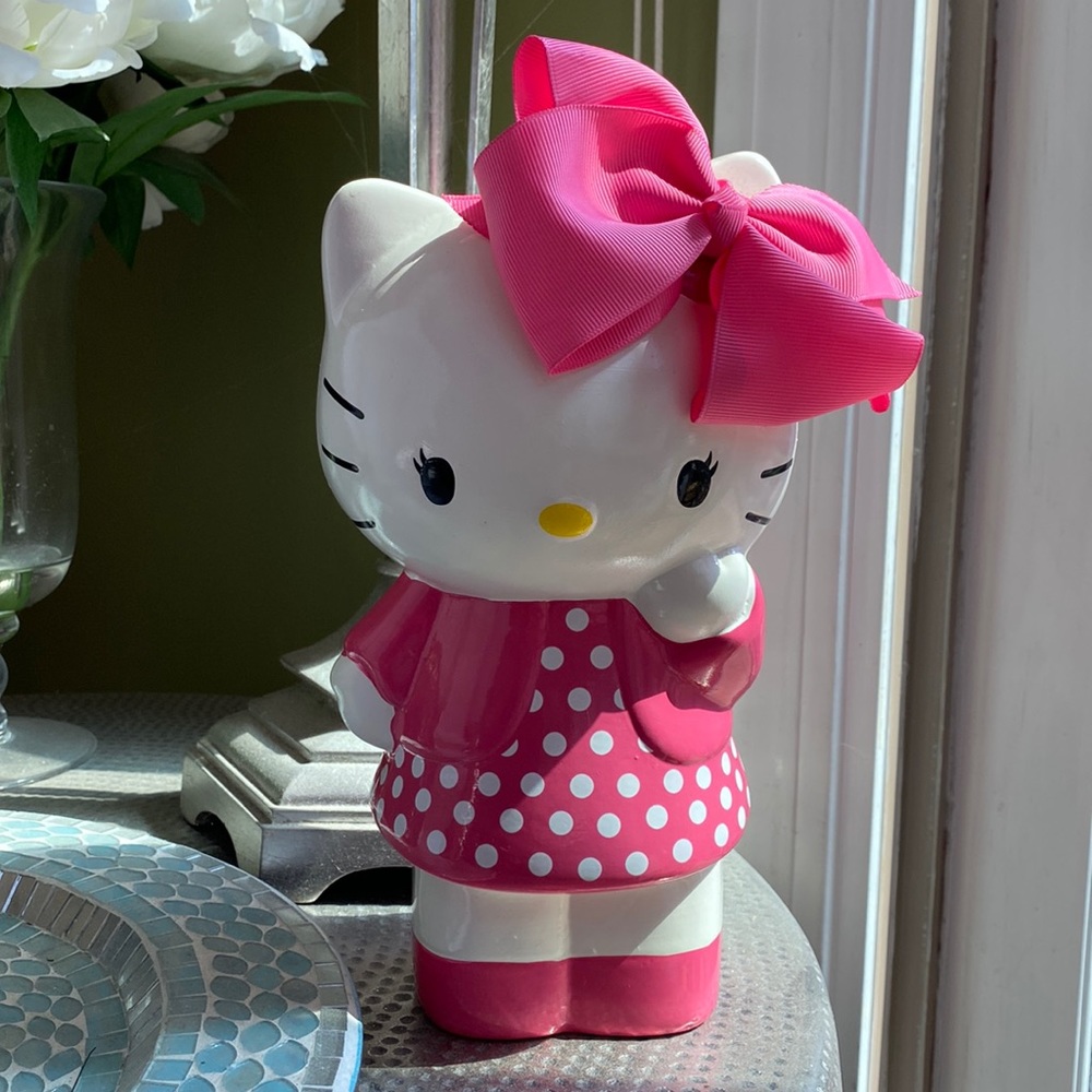 Hello Kitty Piggy Bank